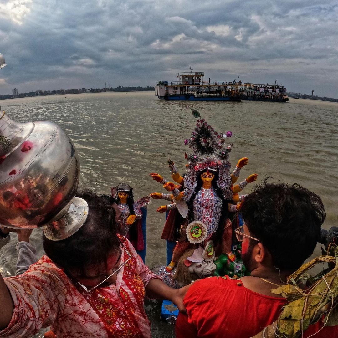 তাজপুর বন্দর হয়নি তো কি! এ বার কুমোরটুলির ঘাট সাজিয়ে দেবে আদানি গোষ্ঠী