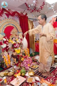 মার্কিন মুলুকে বেঙ্গল ক্লাবের দুর্গাপুজো: নাচ, গান, ফ্যাশন শো, ডান্ডিয়াতে মাতলেন প্রবাসী বাঙালিরা