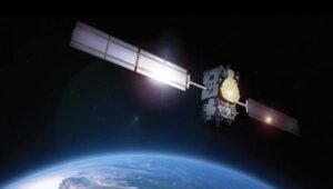 ভারত তৈরি করছে ‘বডিগার্ড স্যাটেলাইট’! প্রতিবেশীর দাদাগিরি রুখতে কড়া দাওয়াই